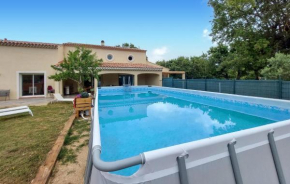3 Bedroom Stunning Home In Regusse